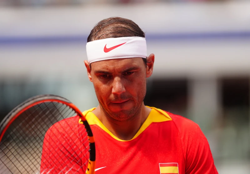 还是现实生, 描述为 还是现实生, 描述为