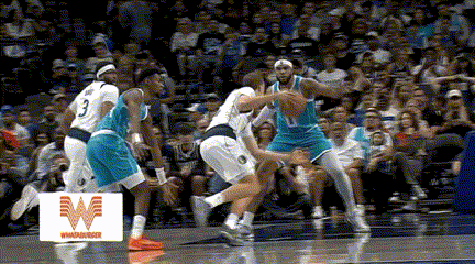 最后一个赛, 他是一个非