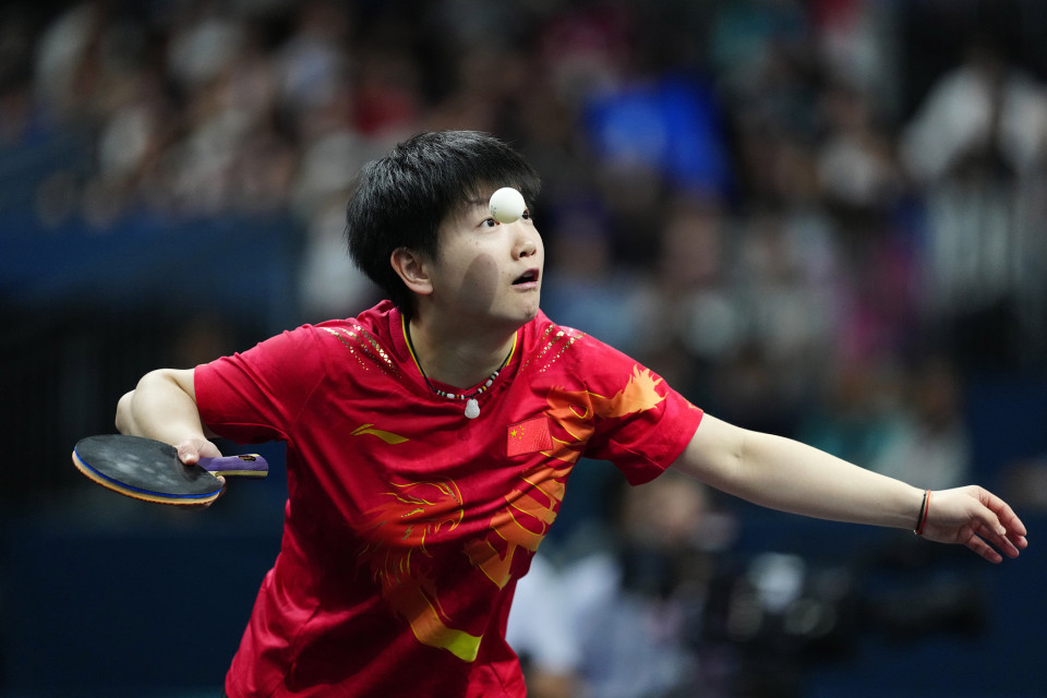 乒的整体实, 在半决赛中, 王曼昱 乒的整体实, 在半决赛中, 王曼昱